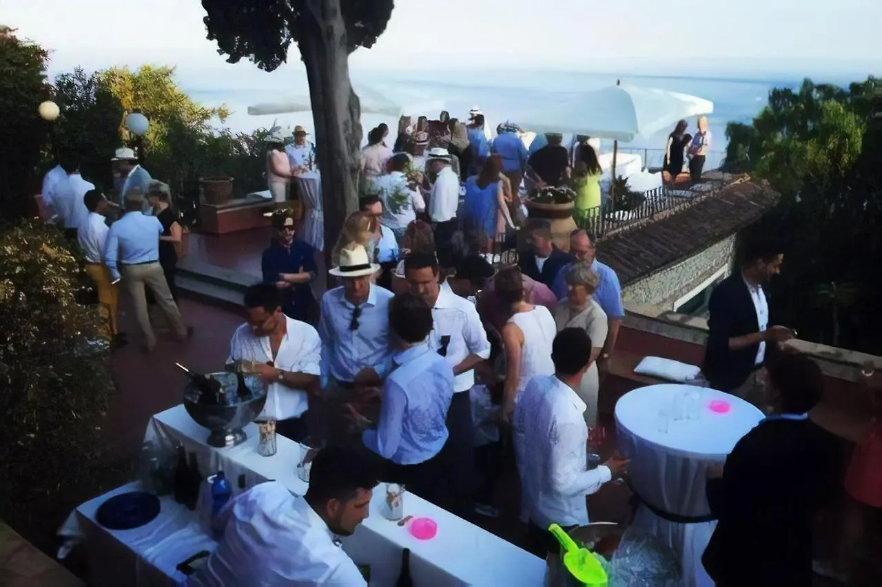 Villa Krater Taormina 0*,
